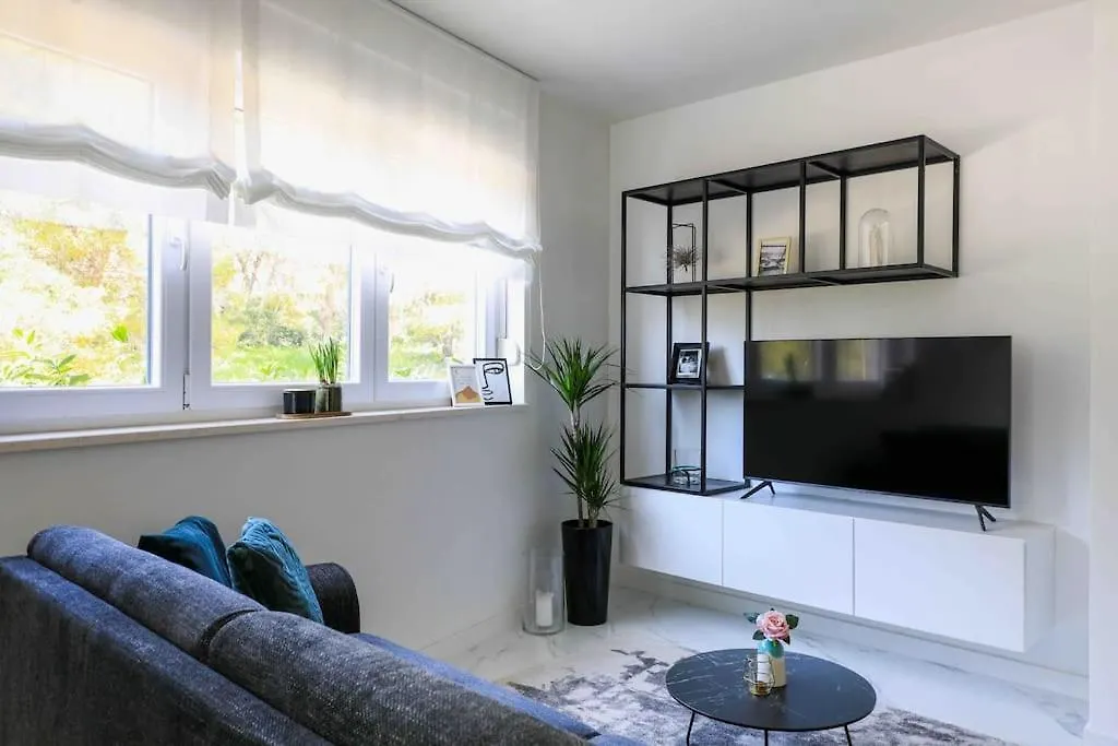 Apartman Anna Zara Appartamento