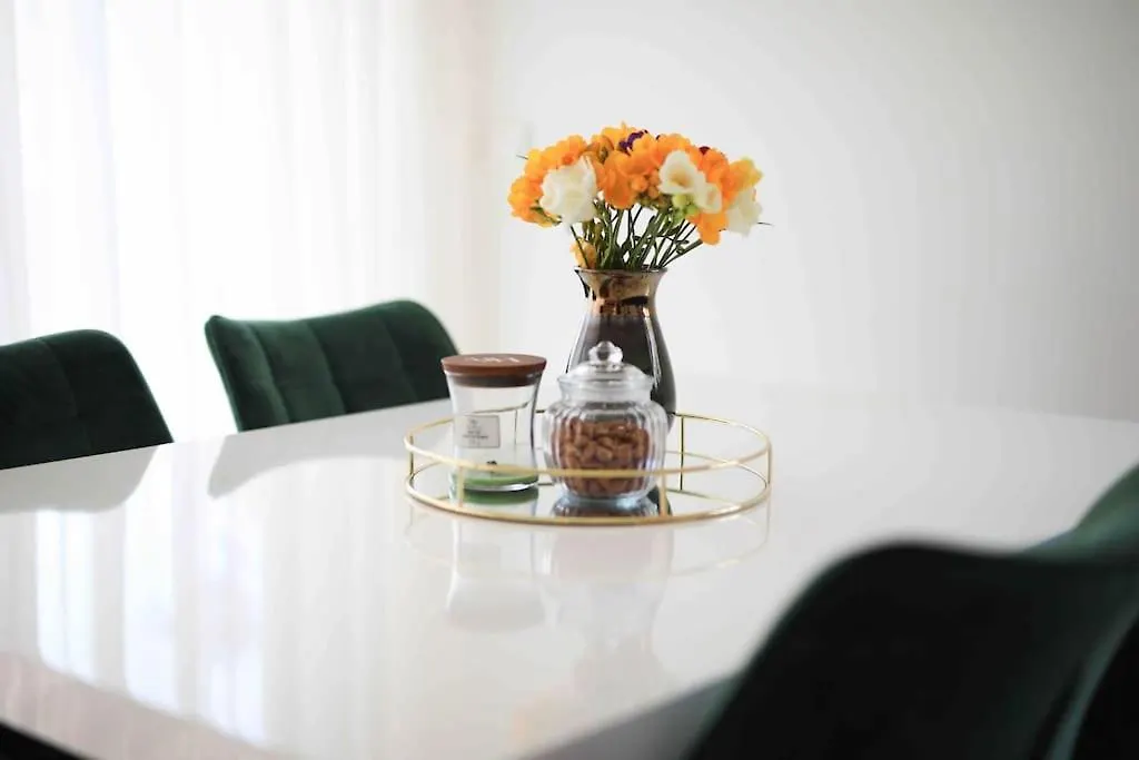 Apartman Anna Zara Appartamento